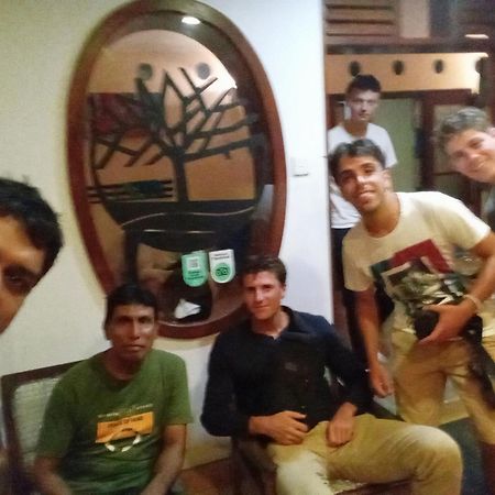 Leopard City Hostel Yala Tissamaharama Exteriör bild